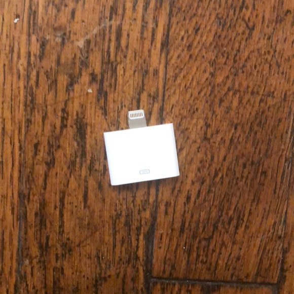 Sony clock radio w/remote & iPhone adapter - Picture 6 of 9